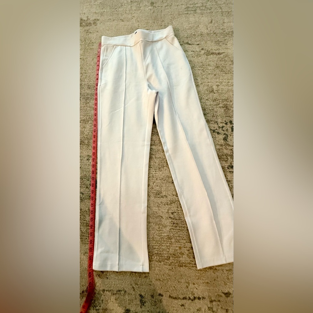 White stretchy pants Size L